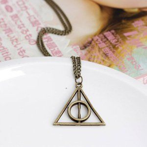 NWOT Bronze Harry Potter Deathly Hallows Necklace